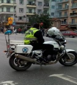 μαύρο και λευκό τρώει μουνί