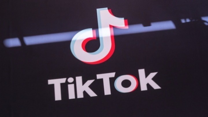 Το TikTok αναστέλλει τη δυνατότητα ανάρτησης  βίντεο από τη Ρωσία