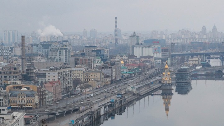 Απαγορεύτηκε η δραστηριότητα 11 κομμάτων που χαρακτηρίζονται φιλορωσικά στην Ουκρανία