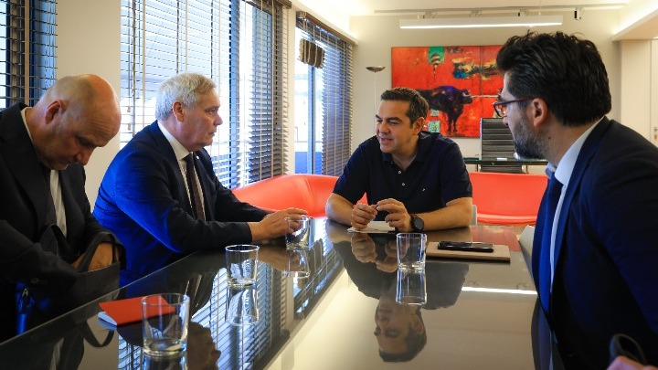 Συνάντηση Τσίπρα με τον αντιπρόεδρο της Βουλής της Φινλανδίας Συνάντηση Τσίπρα με τον αντιπρόεδρο της Βουλής της Φινλανδίας