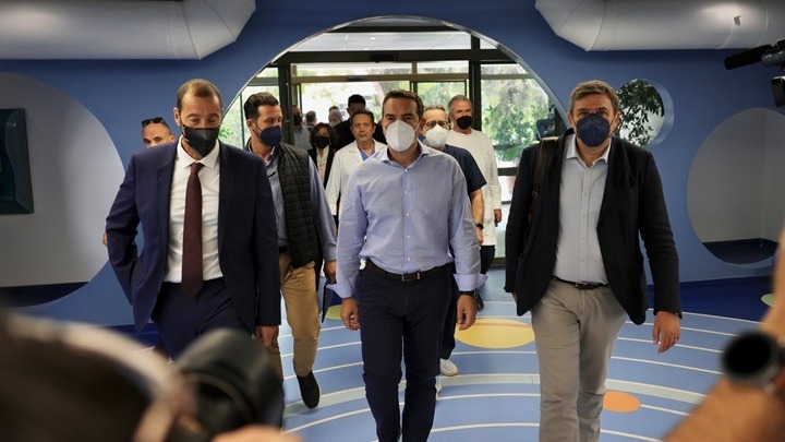 Aλ. Τσίπρας: Άμεση επίταξη αναισθησιολόγων για την ενίσχυση του «Παίδων» Aλ. Τσίπρας: Άμεση επίταξη αναισθησιολόγων για την ενίσχυση του «Παίδων»