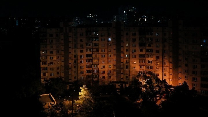 Οι ουκρανικές αρχές καλούν τον πληθυσμό να αντέξει απέναντι στις τακτικές διακοπές ρεύματος Οι ουκρανικές αρχές καλούν τον πληθυσμό να αντέξει απέναντι στις τακτικές διακοπές ρεύματος
