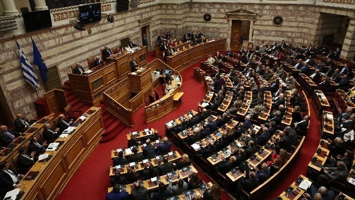 Mε 158 υπέρ ψηφίστηκε η επιστολική ψήφος στις ευρωεκλογές Mε 158 υπέρ ψηφίστηκε η επιστολική ψήφος στις ευρωεκλογές