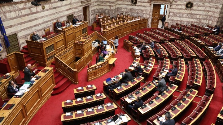 Tax bill passed in Hellenic Parliament plenary session